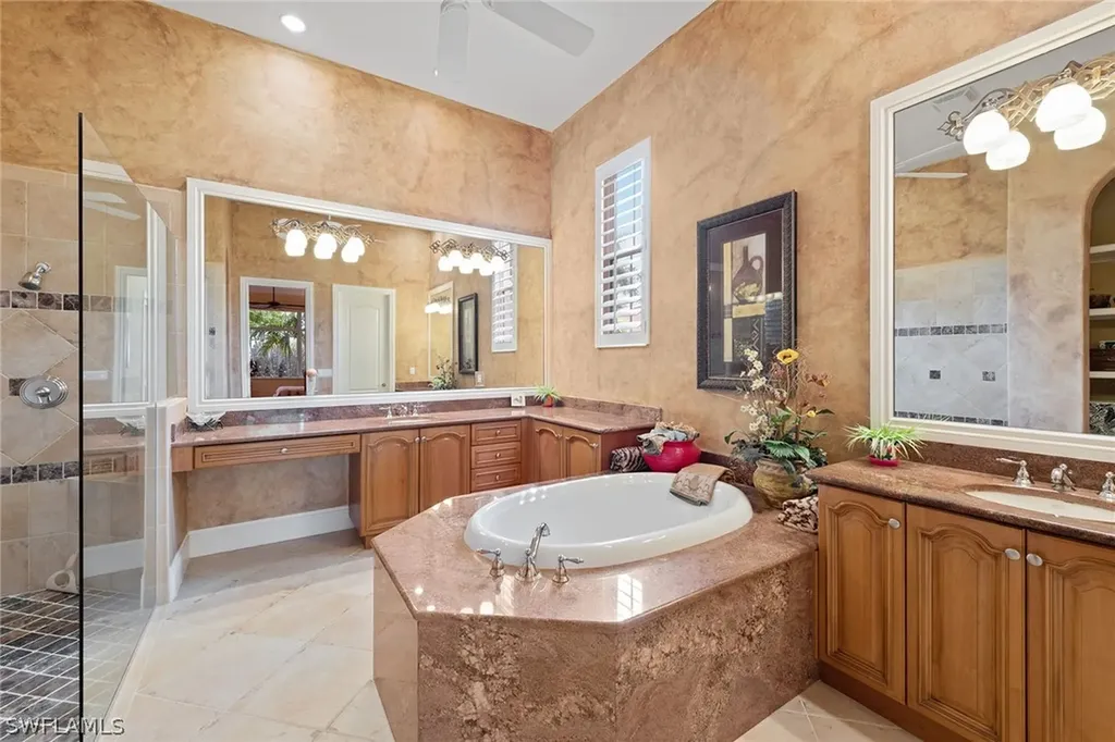 8559 Bellagio Drive Naples FL 34114
