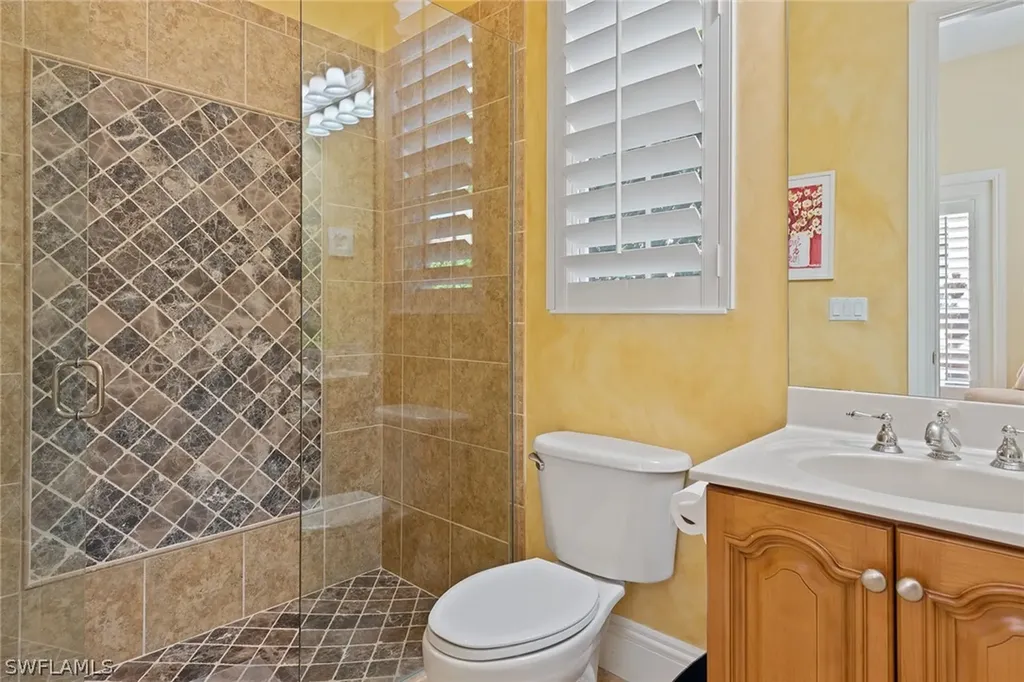 8559 Bellagio Drive Naples FL 34114