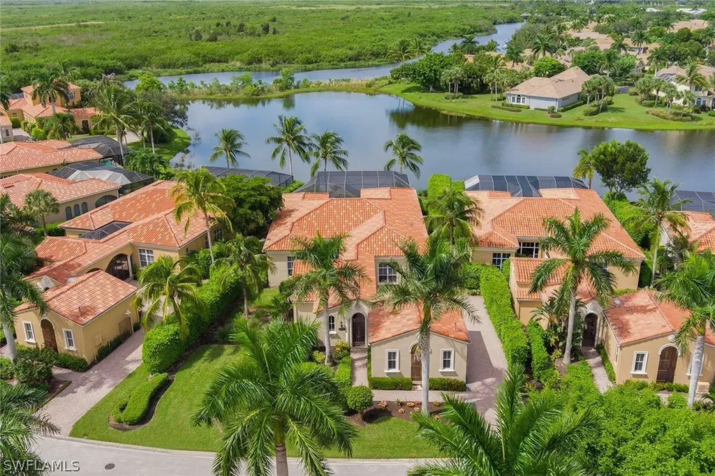 8559 Bellagio Drive Naples FL 34114