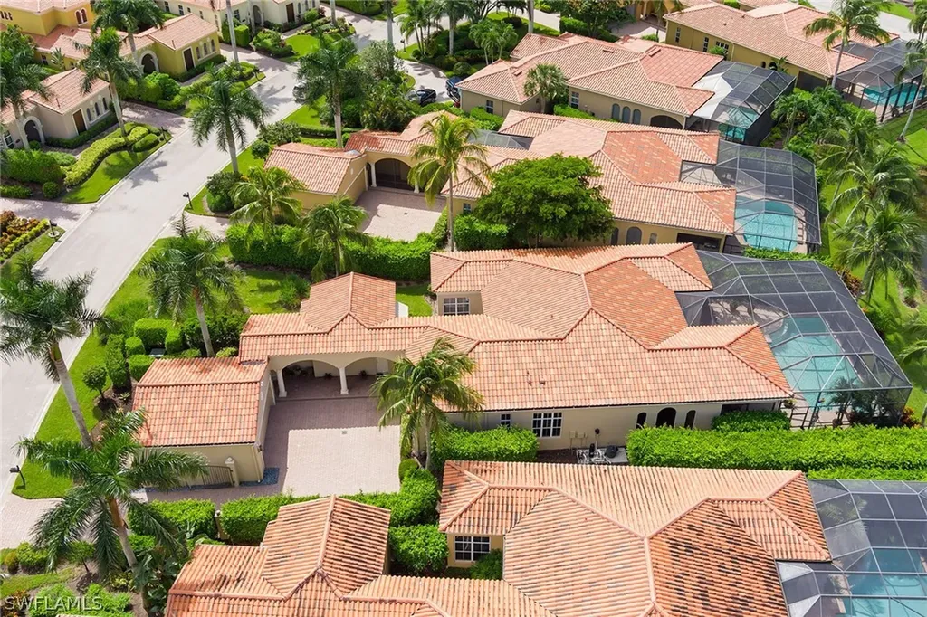 8559 Bellagio Drive Naples FL 34114