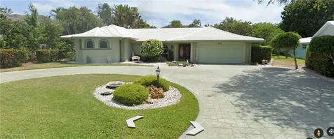 636 Fountainhead Lane Naples FL 34103