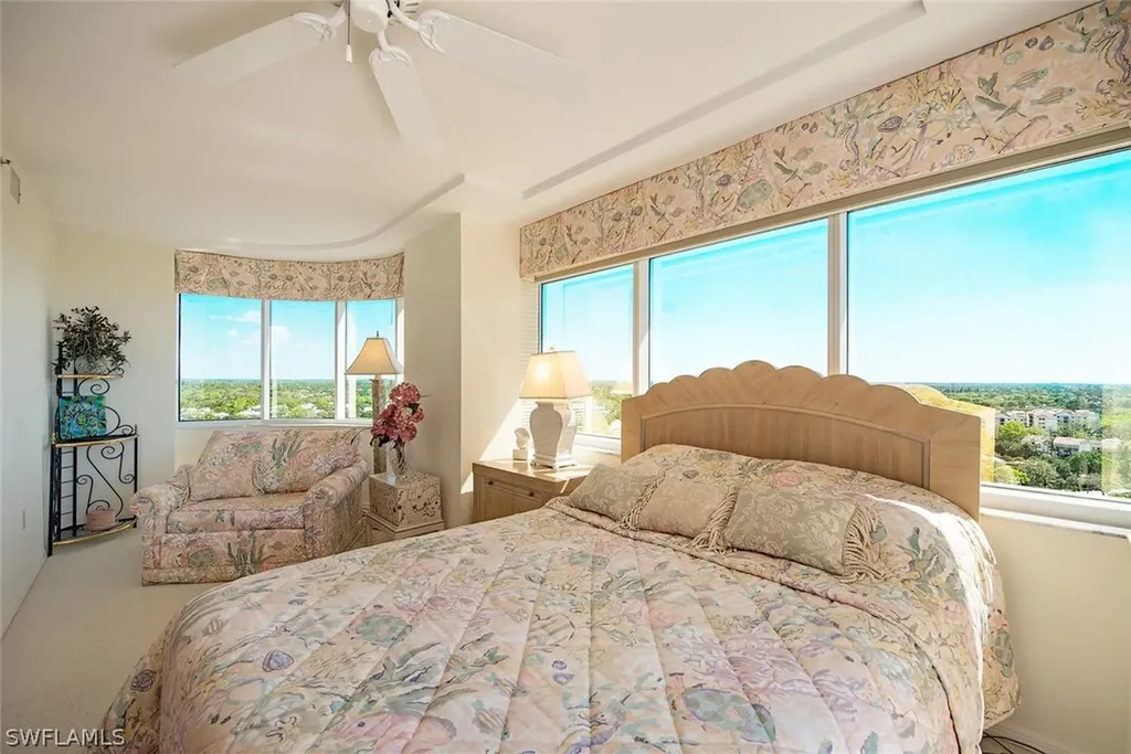 6825 Grenadier Boulevard Naples FL 34108
