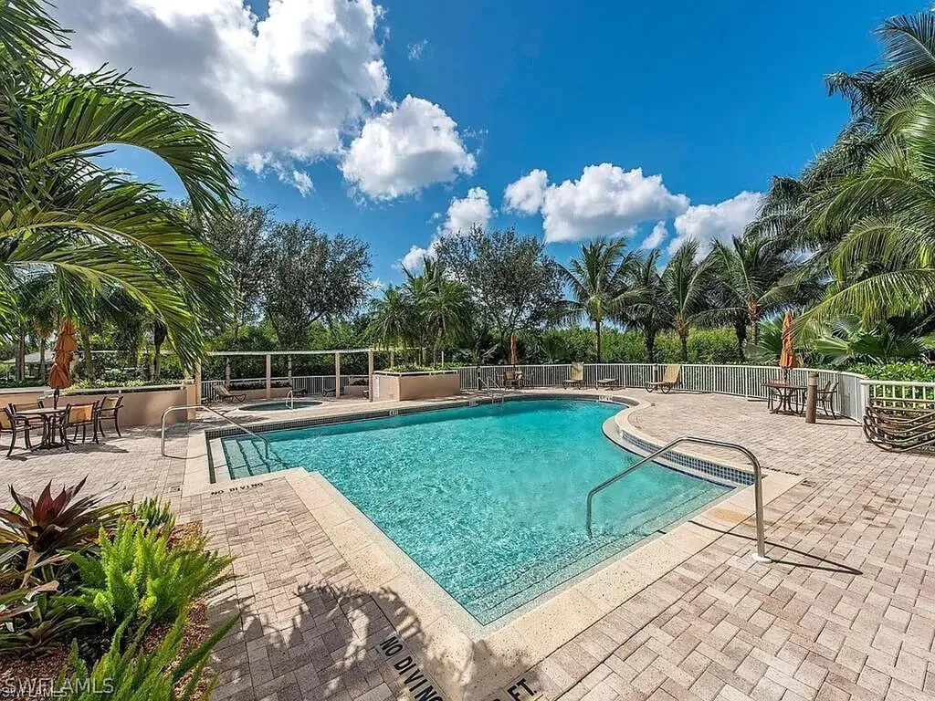 6825 Grenadier Boulevard Naples FL 34108