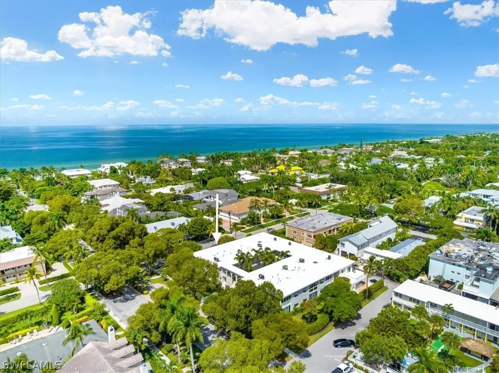 219 3rd Avenue S Naples FL 34102