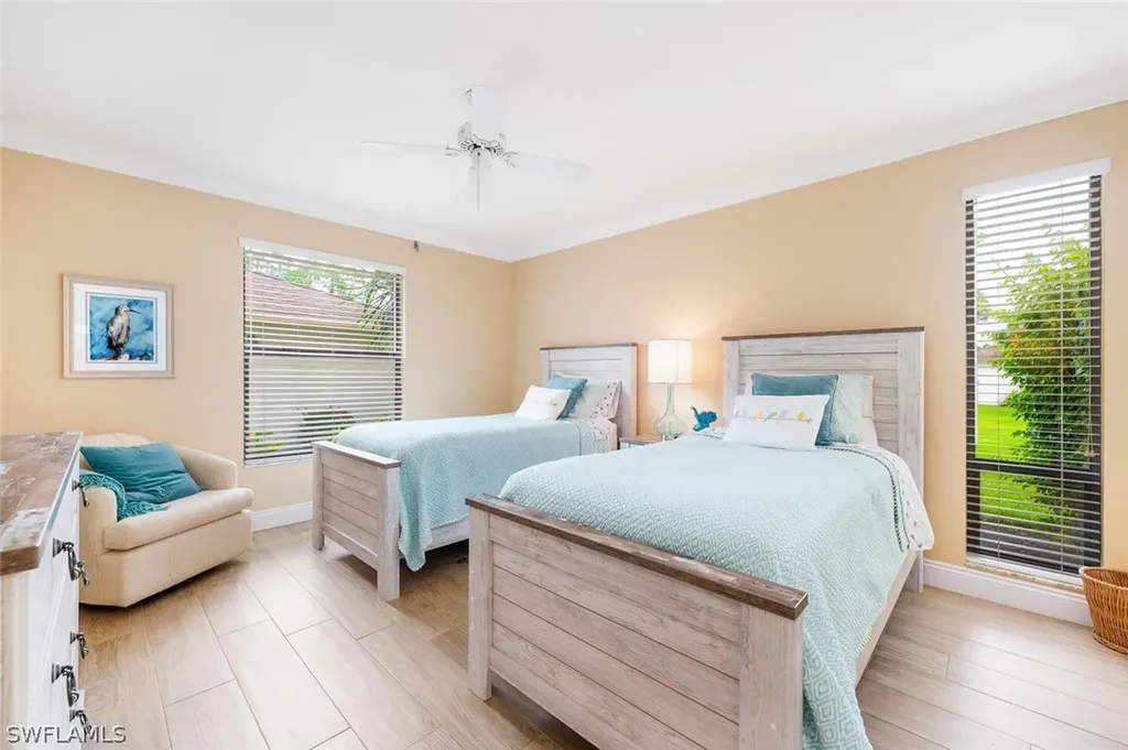 529 Lake Louise Circle Naples FL 34110