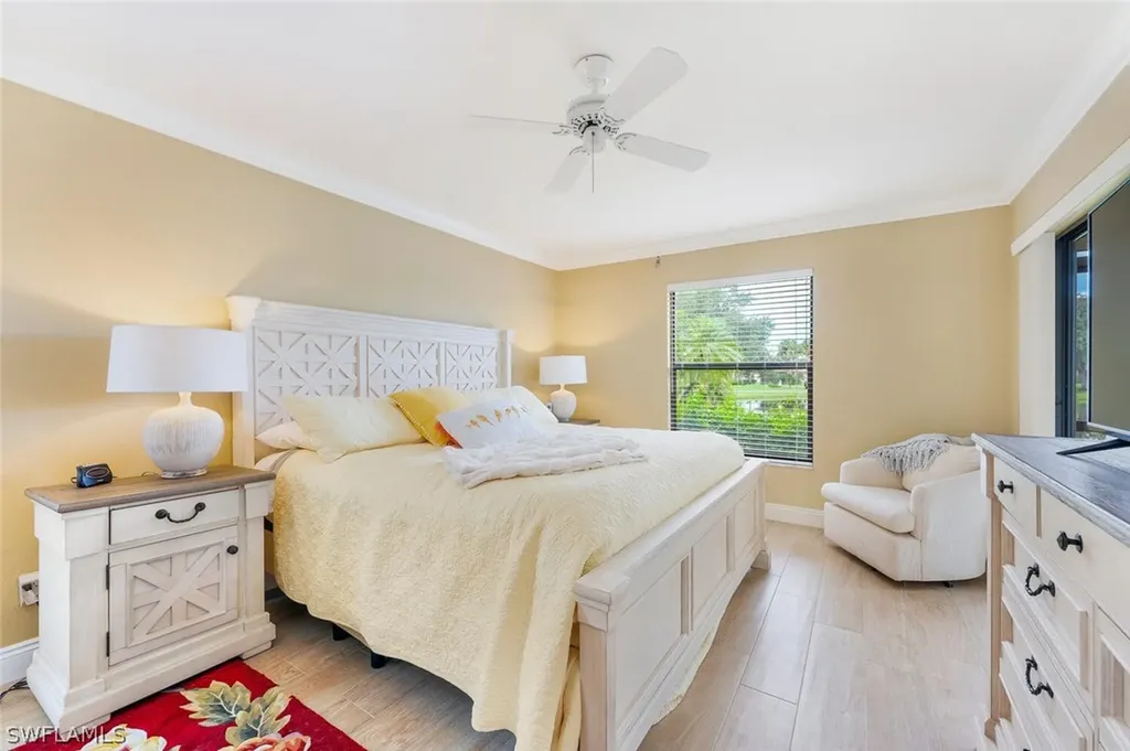 529 Lake Louise Circle Naples FL 34110