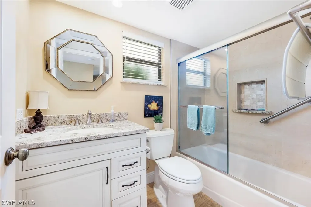 529 Lake Louise Circle Naples FL 34110