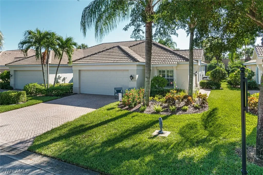 10077 Colonial Country Club Boulevard Fort Myers FL 33913