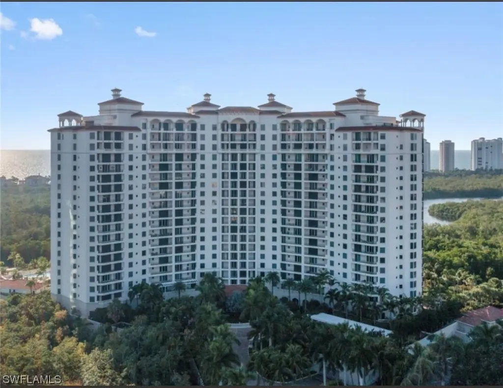 Naples FL, 7575 Pelican Bay Boulevard, Unit 602