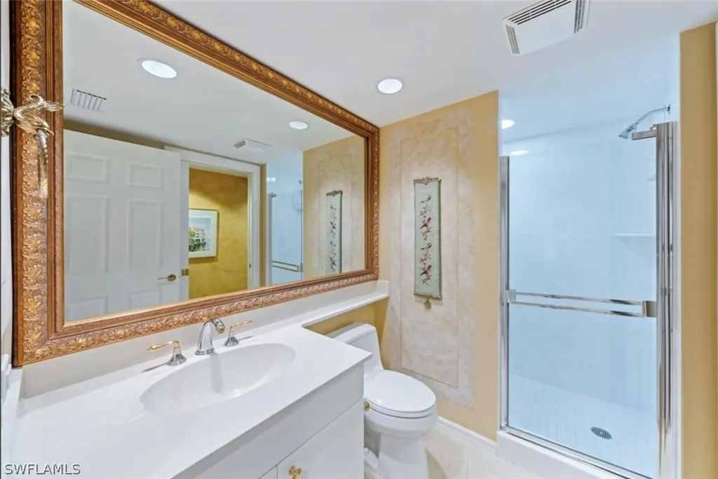 7575 Pelican Bay Boulevard Naples FL 34108