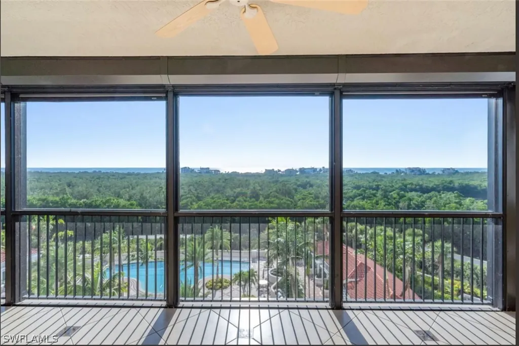 7575 Pelican Bay Boulevard Naples FL 34108