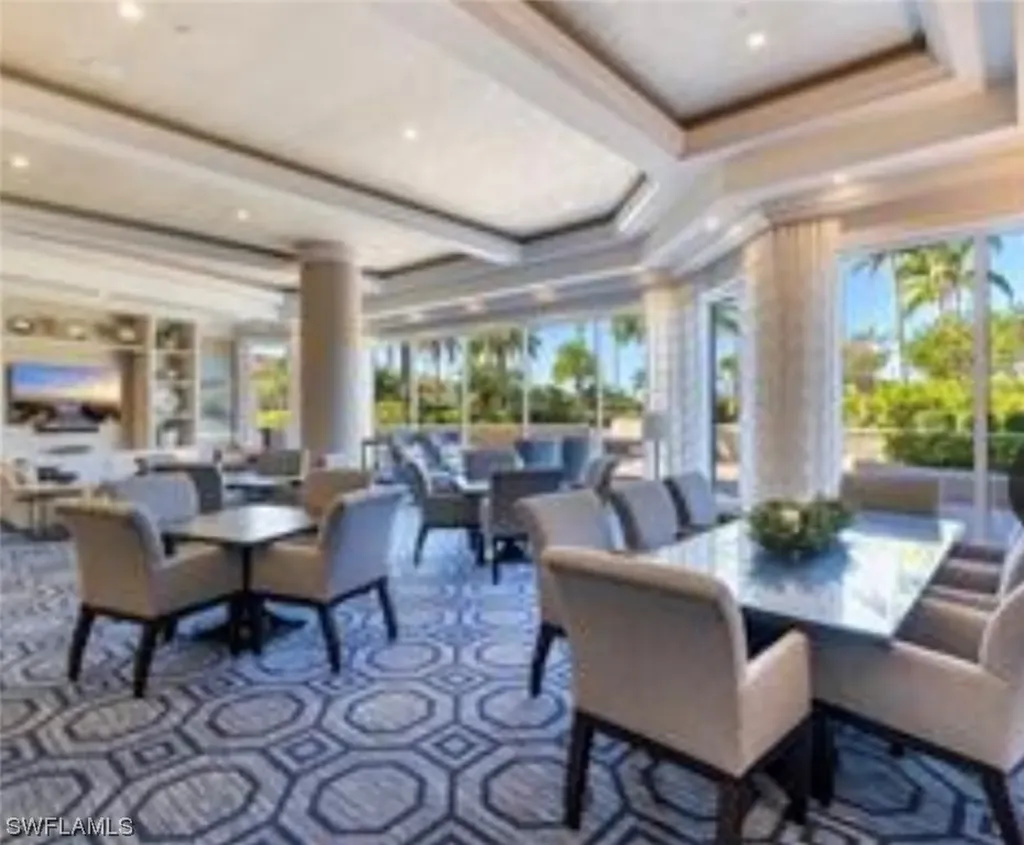7575 Pelican Bay Boulevard Naples FL 34108