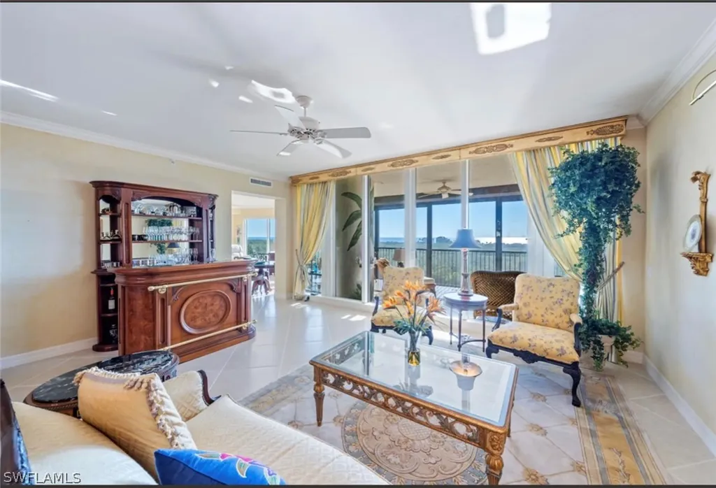 7575 Pelican Bay Boulevard Naples FL 34108