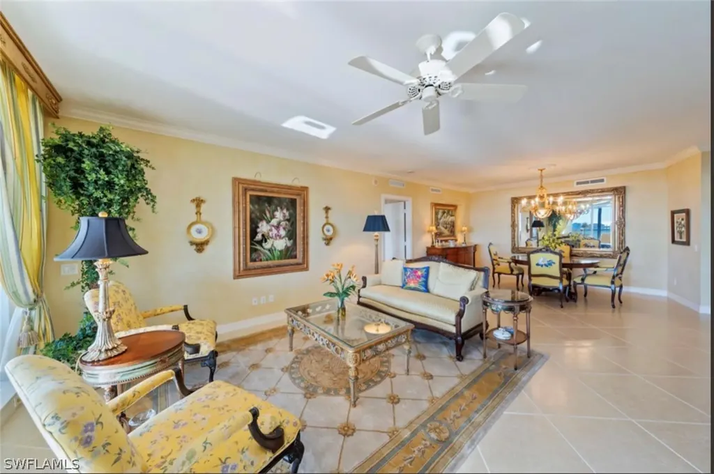 7575 Pelican Bay Boulevard Naples FL 34108
