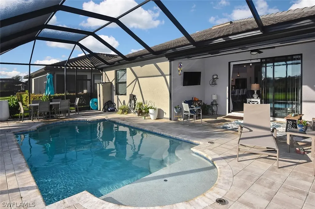 19419 Elston Way Estero FL 33928
