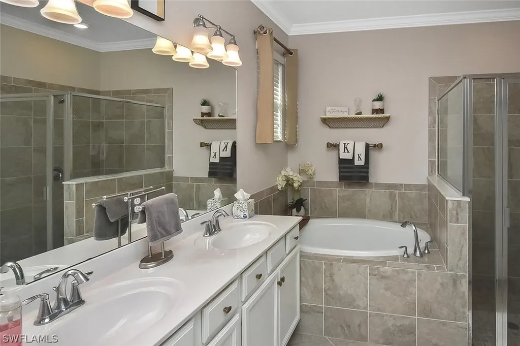 19419 Elston Way Estero FL 33928