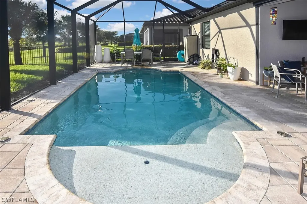 19419 Elston Way Estero FL 33928