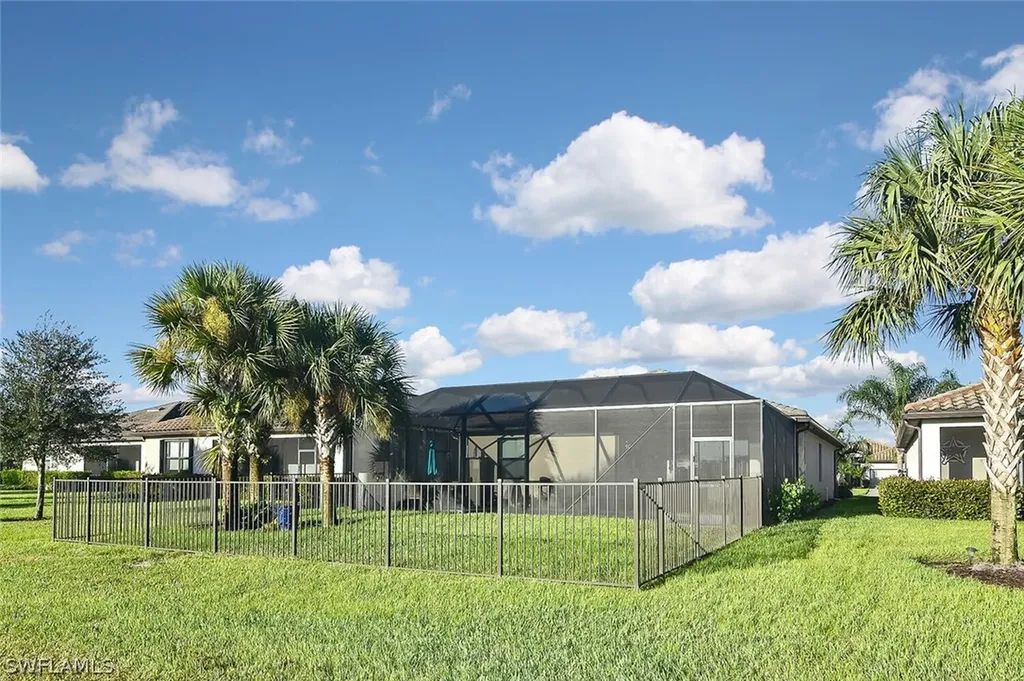 19419 Elston Way Estero FL 33928
