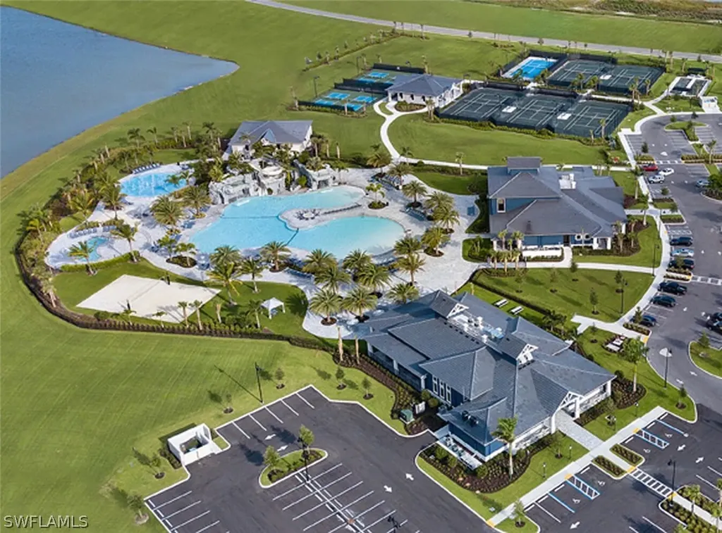 19419 Elston Way Estero FL 33928