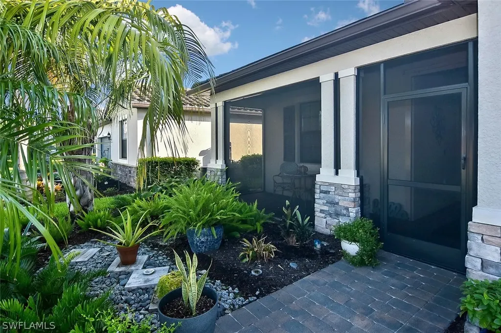 19419 Elston Way Estero FL 33928