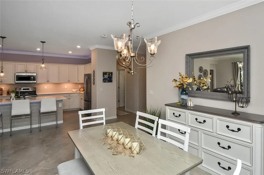 19419 Elston Way Estero FL 33928