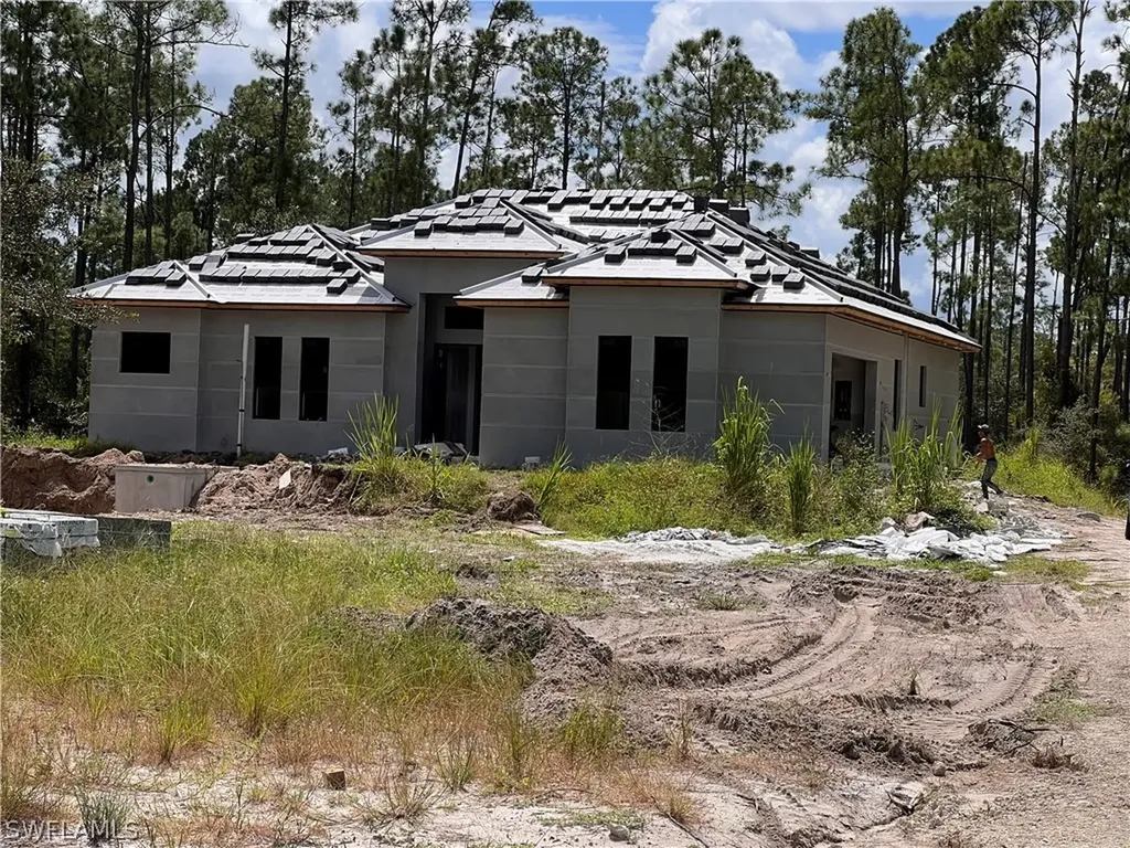 1412 22nd Avenue NE Naples FL 34120