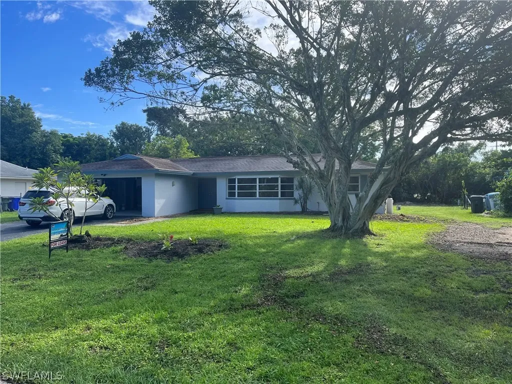 1694 S Flossmoor Road Fort Myers FL 33919