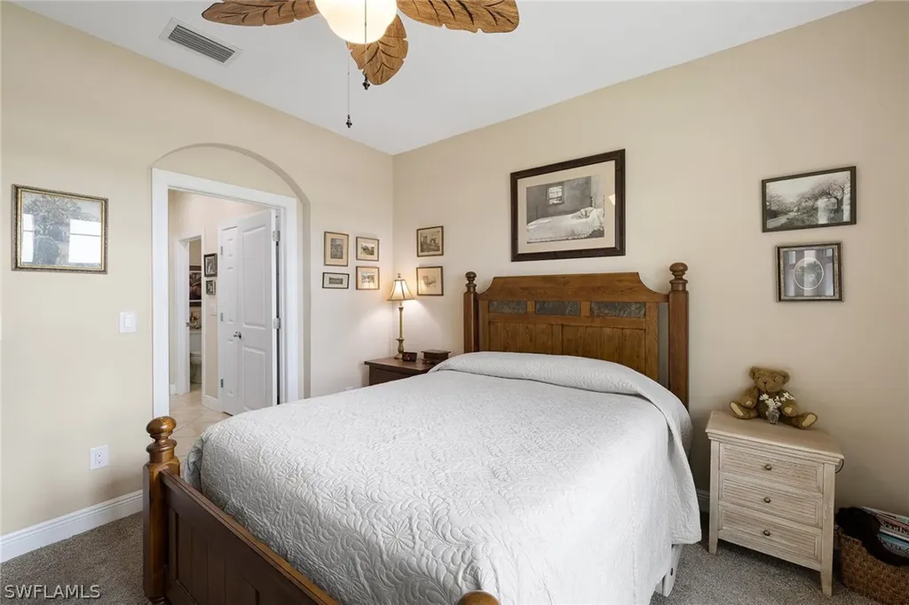 1439 Santiago Circle Naples FL 34113
