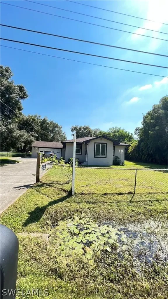 10850 Sandin Road Fort Myers FL 33905