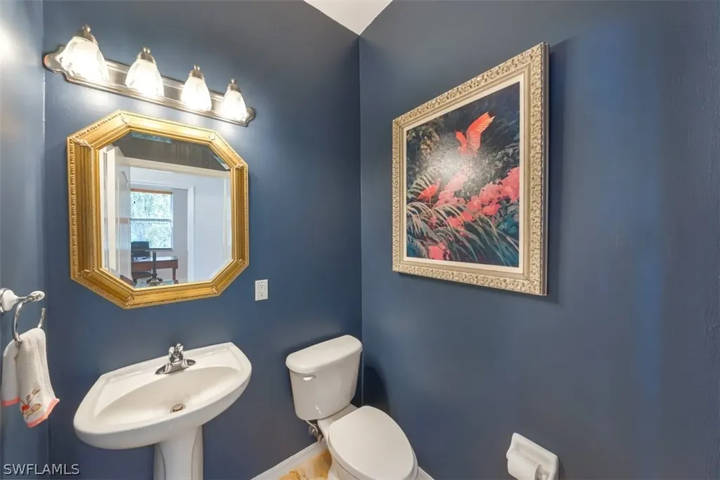8486 Laurel Lakes Cove Naples FL 34119