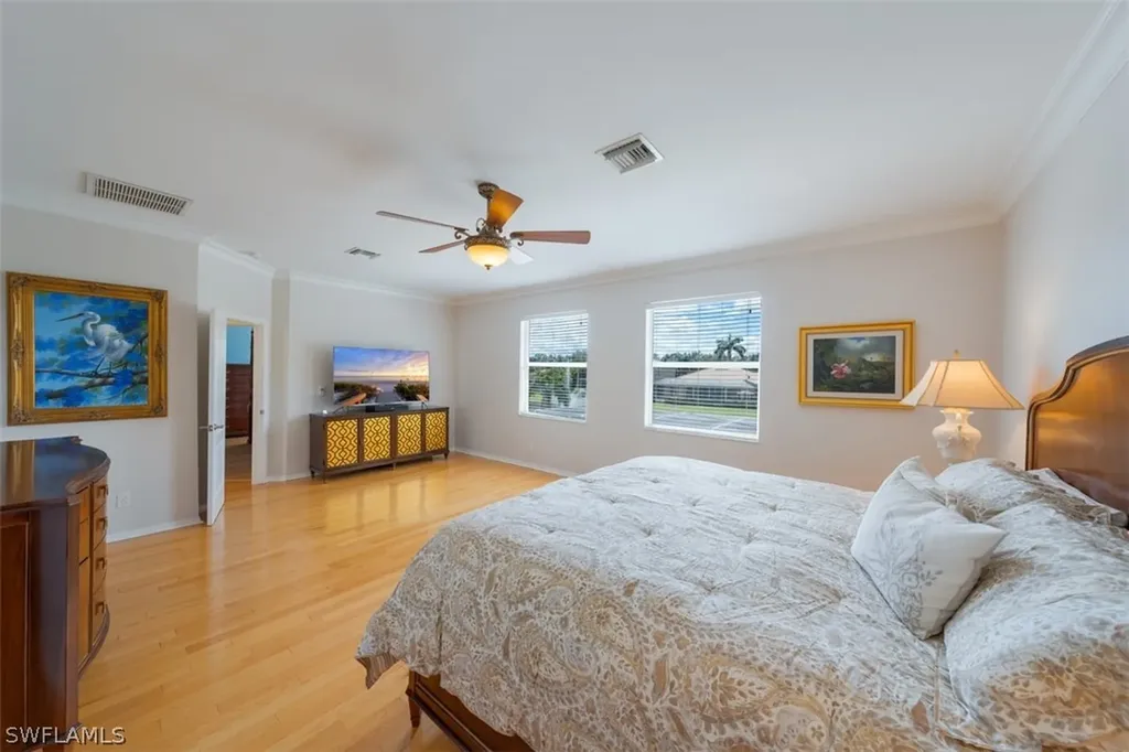 8486 Laurel Lakes Cove Naples FL 34119