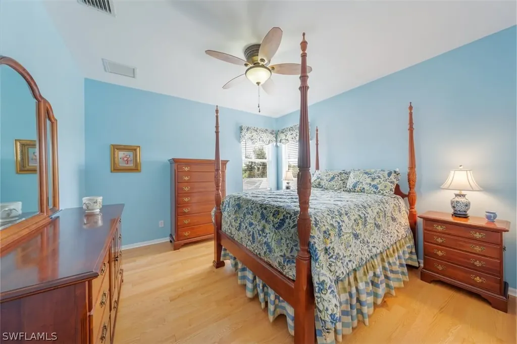 8486 Laurel Lakes Cove Naples FL 34119