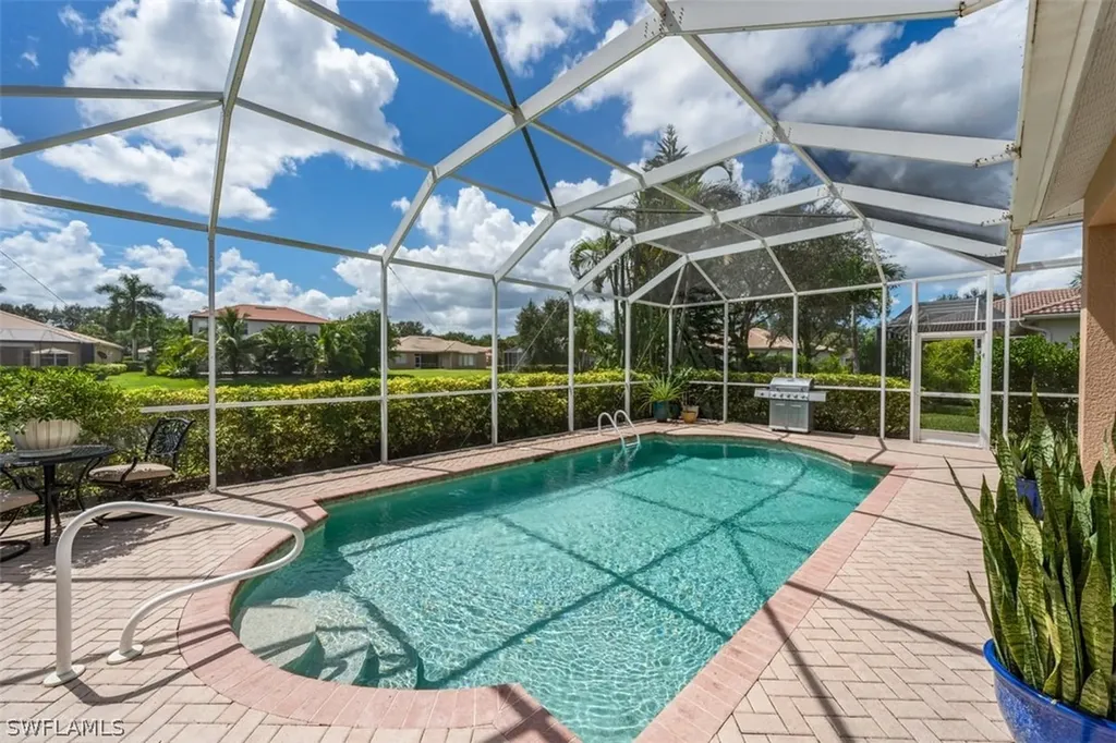 8486 Laurel Lakes Cove Naples FL 34119