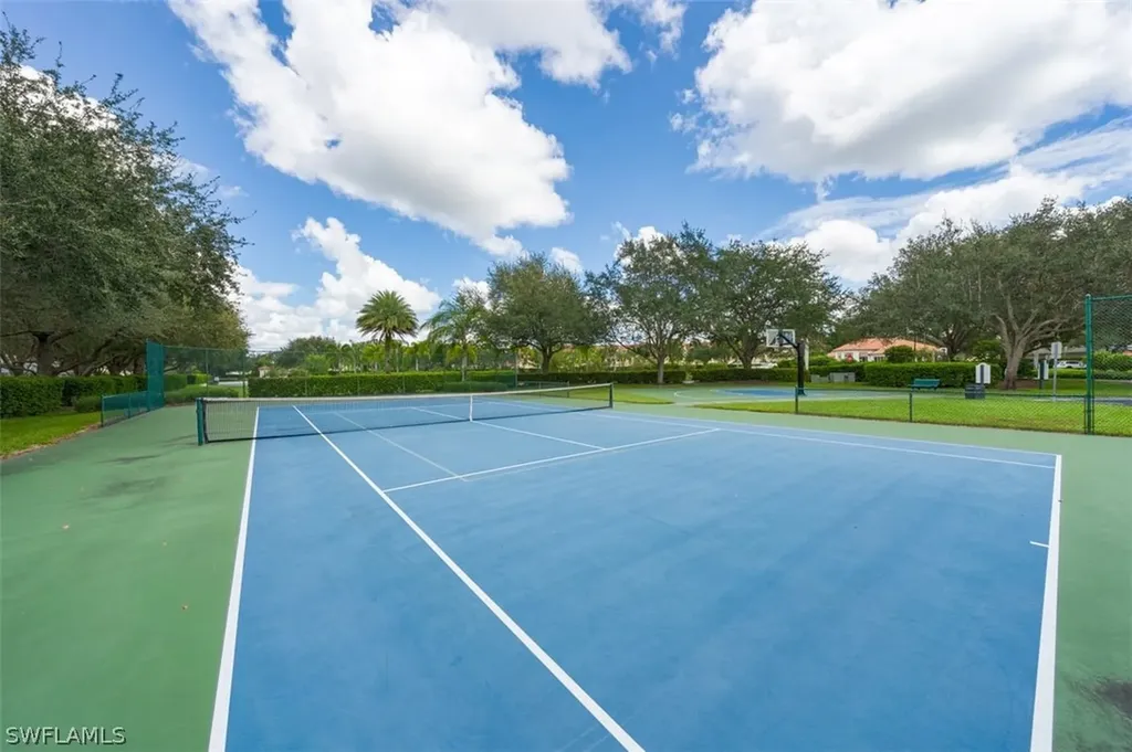 8486 Laurel Lakes Cove Naples FL 34119