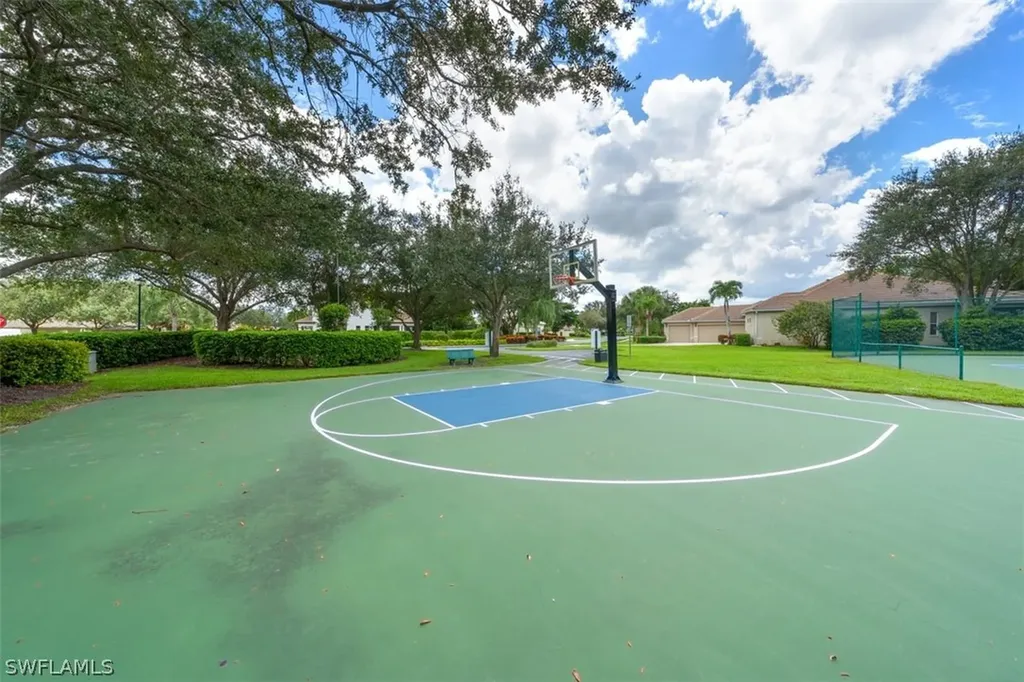 8486 Laurel Lakes Cove Naples FL 34119