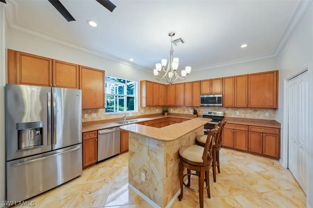 8486 Laurel Lakes Cove Naples FL 34119