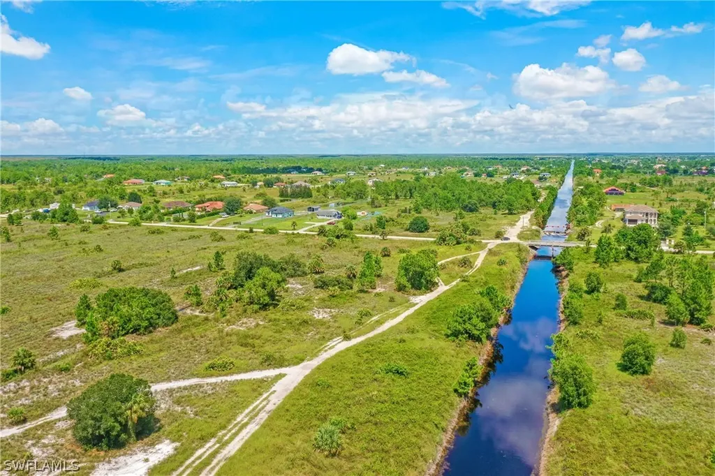 001 56th Avenue NE Naples FL 34120