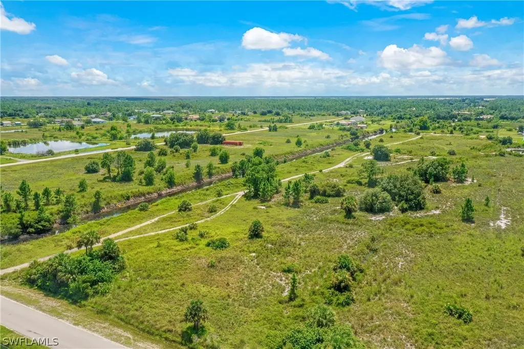 001 56th Avenue NE Naples FL 34120