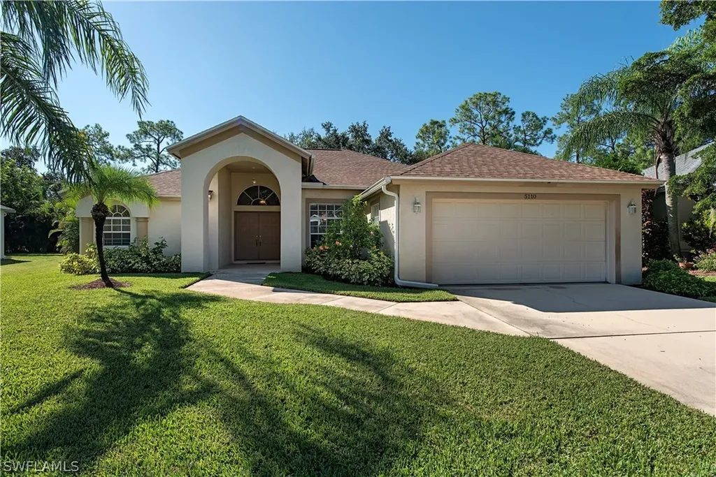 Naples FL, 5110 Brixton Court