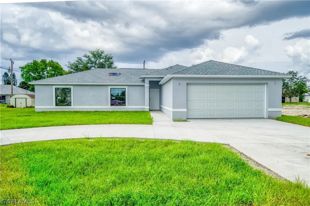 1131 NE 37th Terrace Cape Coral FL 33909