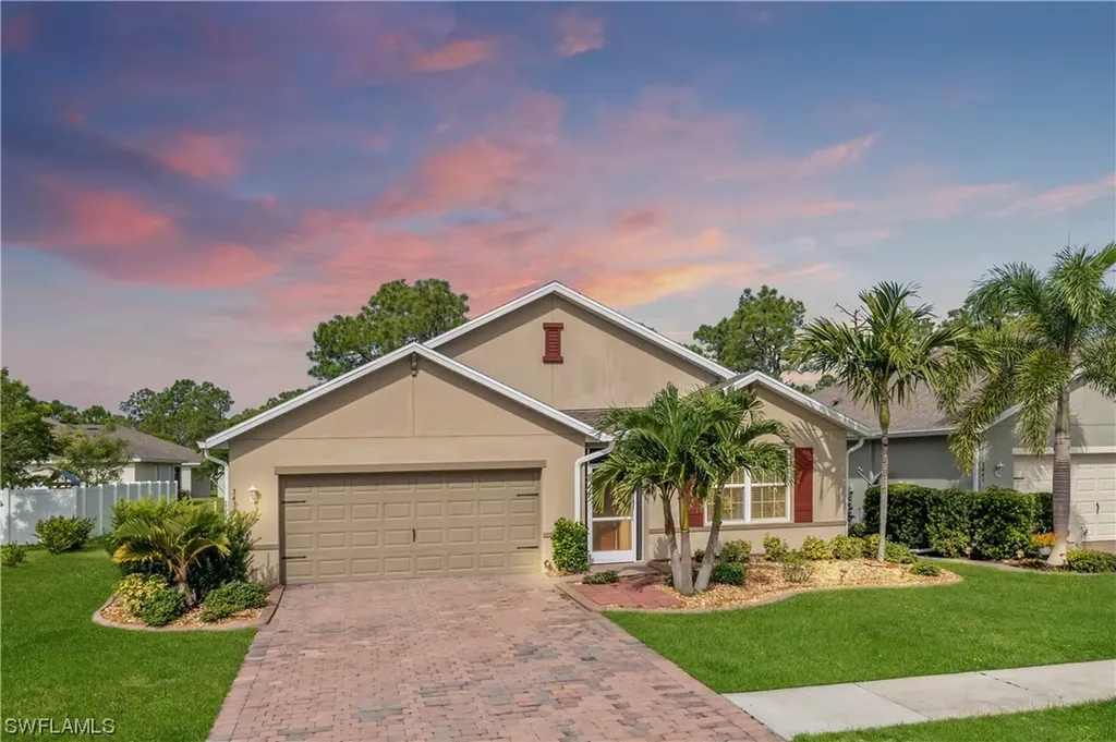 3439 Acapulco Circle Cape Coral FL 33909