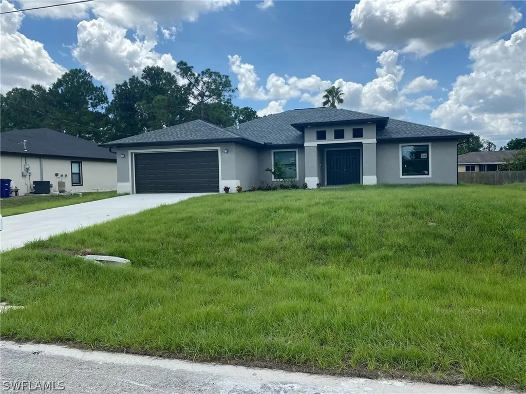 4009 12th Street SW Lehigh Acres FL 33976