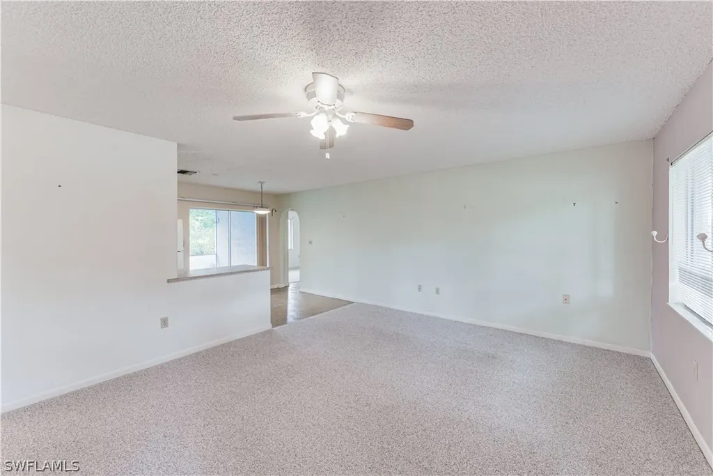 27297 Barbarosa Street Bonita Springs FL 34135