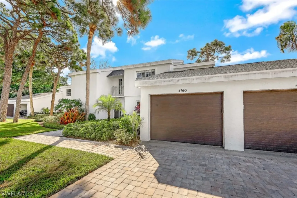 4760 West Boulevard Naples FL 34103