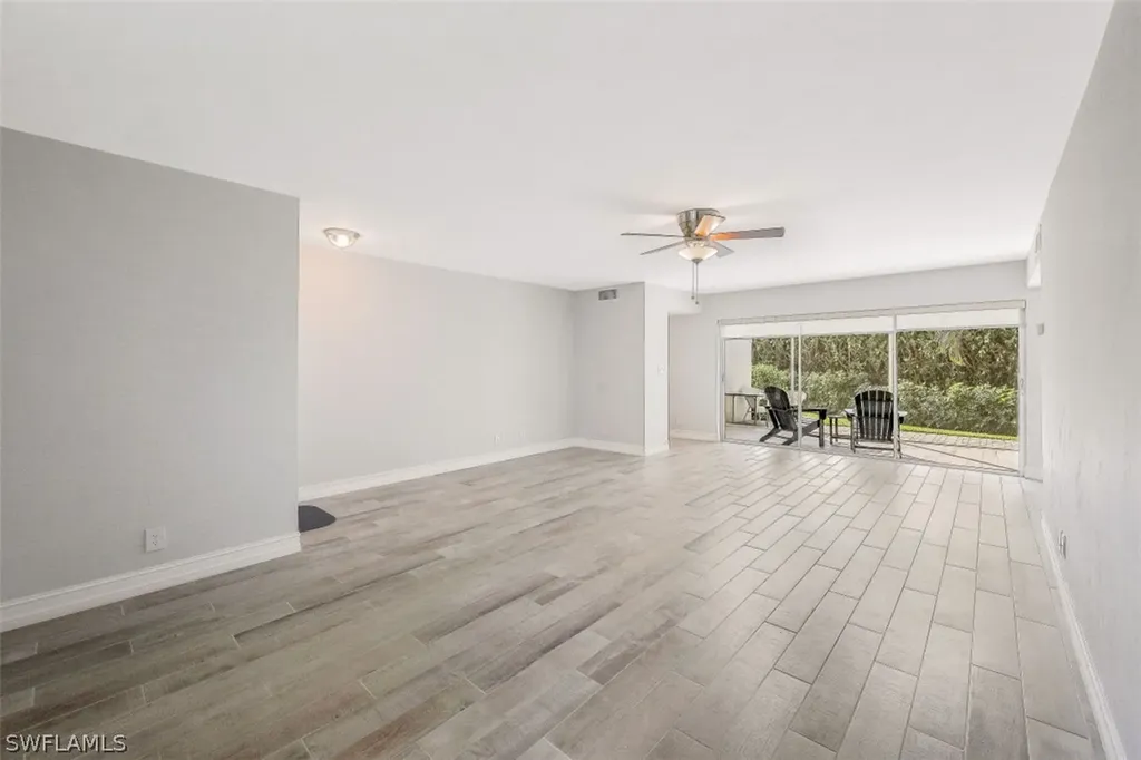 4760 West Boulevard Naples FL 34103