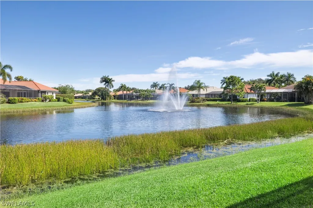 4915 Rustic Oaks Circle Naples FL 34105