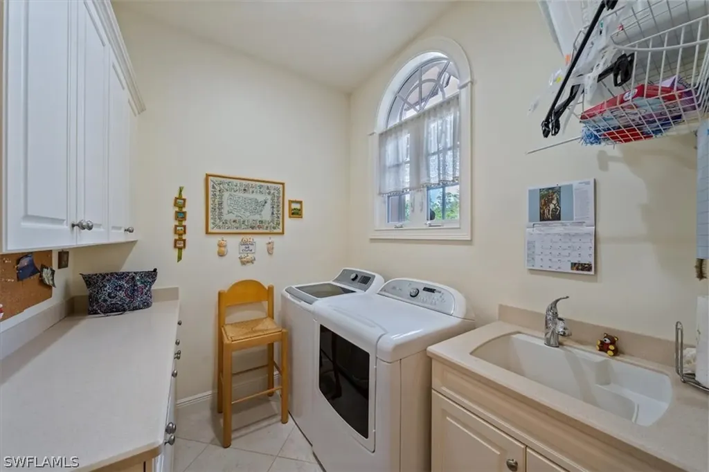 1736 Supreme Court Naples FL 34110