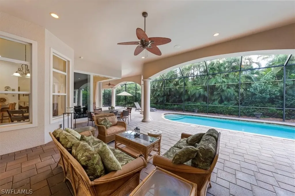 1736 Supreme Court Naples FL 34110