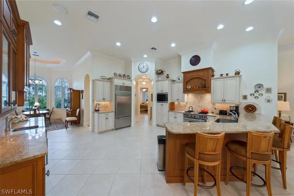 1736 Supreme Court Naples FL 34110