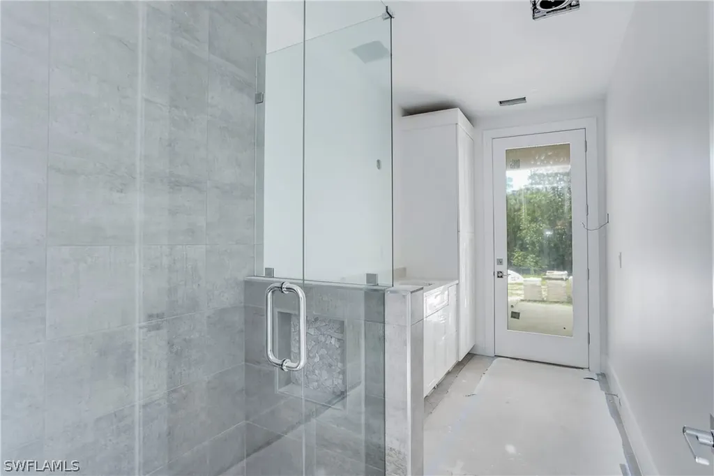 9133 The Lane Naples FL 34109